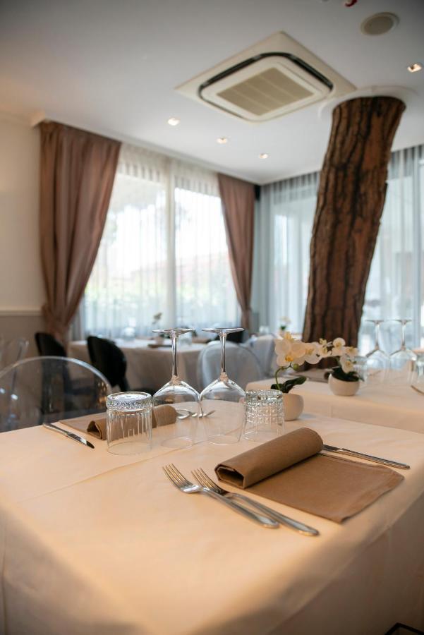 Mira Mare Sea Hotel Cervia Buitenkant foto
